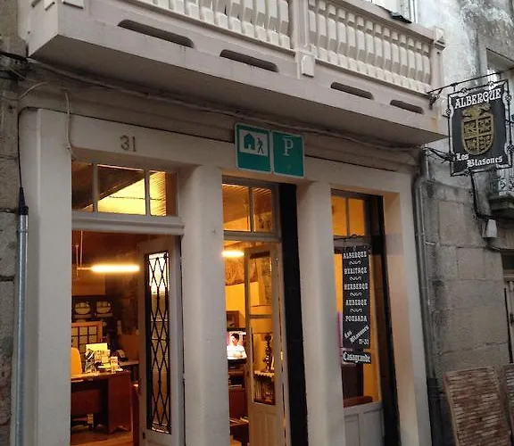 Albergue los Blasones Sarria